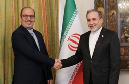 I.R. Iran, Ministry of Foreign Affairs- Iranian foreign minister holds briefing with newly-appointed ambassador to Serbia